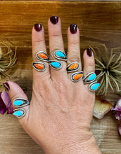 Load image into Gallery viewer, Turquoise or Spiny Oyster Ring – Sterling Silver – Native Made Stamp Z – Multiple Sizes – USA
