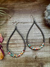 Load image into Gallery viewer, 3 mm teardrop earrings Sterling Silver Pearls with orange spiny/Turquoise
