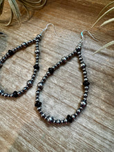 Load image into Gallery viewer, Sterling Silver Pearl &amp; Black Onyx Teardrop Earrings
