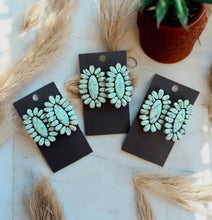 Load image into Gallery viewer, Mint Concho Large Clay Stud Earrings
