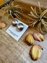 Load image into Gallery viewer, Large 30mm Sterling Silver Saucer Pearl Stud Earrings – USA Made
