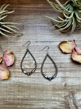 Load image into Gallery viewer, Sterling Silver Pearl &amp; Torpedo Teardrop Earrings
